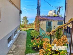 Студия квартира, на длительный срок, 40м2, 1/4 этаж