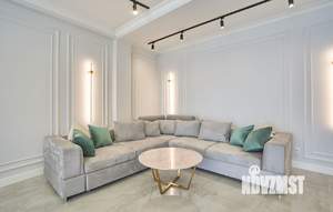 3-к квартира, на длительный срок, 112м2, 2/3 этаж