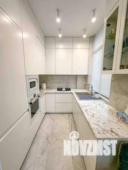 1-к квартира, посуточно, 50м2, 2/3 этаж