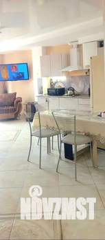 2-к квартира, посуточно, 50м2, 2/5 этаж