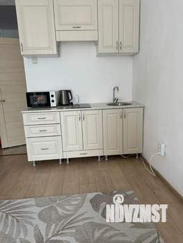 Студия квартира, посуточно, 28м2, 8/10 этаж