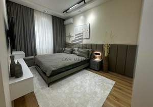 4-к квартира, на длительный срок, 130м2, 7/8 этаж