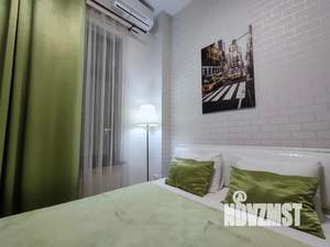 1-к квартира, посуточно, 42м2, 1/10 этаж