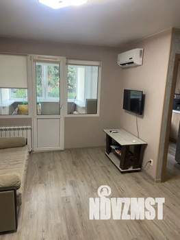 2-к квартира, посуточно, 50м2, 1/5 этаж