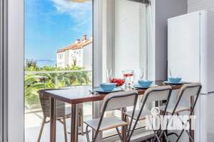 2-к квартира, посуточно, 50м2, 1/1 этаж