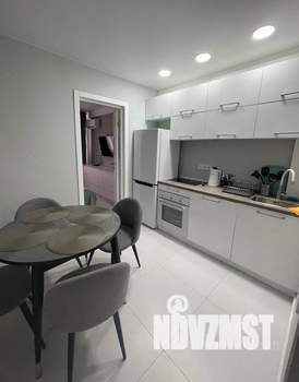 2-к квартира, посуточно, 45м2, 4/5 этаж