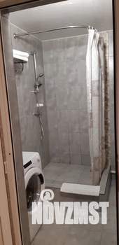 Студия квартира, посуточно, 32м2, 1/4 этаж