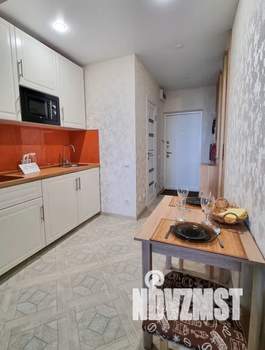 Студия квартира, посуточно, 34м2, 4/21 этаж