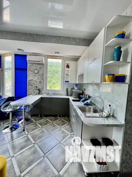 Студия квартира, посуточно, 37м2, 4/6 этаж