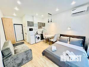 Студия квартира, посуточно, 25м2, 1/4 этаж