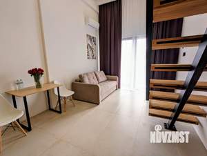 1-к квартира, посуточно, 42м2, 1/1 этаж