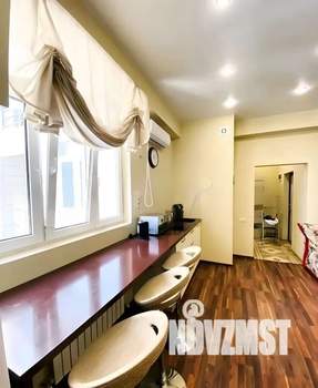 Студия квартира, посуточно, 30м2, 6/13 этаж