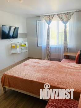 1-к квартира, посуточно, 50м2, 9/9 этаж