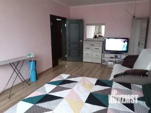 1-к квартира, посуточно, 46м2, 7/8 этаж