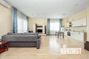 2-к квартира, посуточно, 82м2, 1/1 этаж