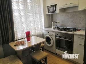 1-к квартира, посуточно, 35м2, 3/5 этаж