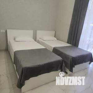 2-к квартира, посуточно, 33м2, 1/3 этаж