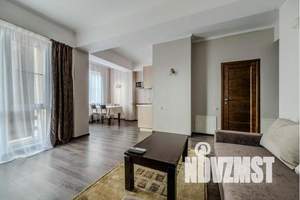 1-к квартира, посуточно, 60м2, 2/4 этаж