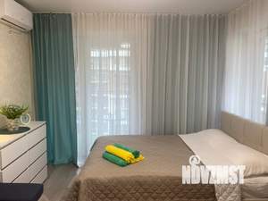 Студия квартира, посуточно, 28м2, 11/13 этаж