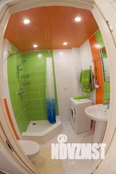 Студия квартира, посуточно, 30м2, 1/3 этаж