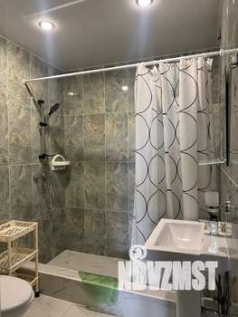 1-к квартира, посуточно, 45м2, 3/3 этаж