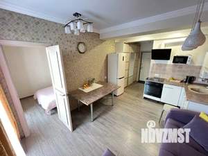 1-к квартира, посуточно, 42м2, 1/1 этаж