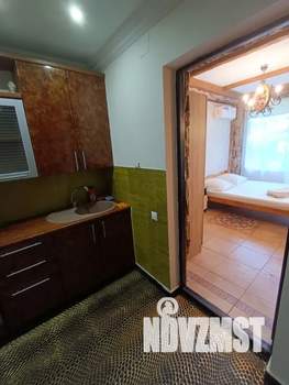 1-к квартира, посуточно, 18м2, 1/2 этаж
