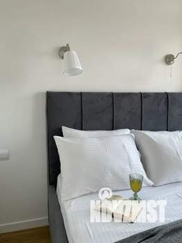 1-к квартира, посуточно, 56м2, 8/10 этаж