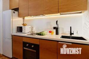 1-к квартира, посуточно, 50м2, 1/1 этаж