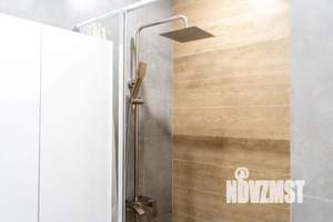 2-к квартира, посуточно, 47м2, 13/20 этаж