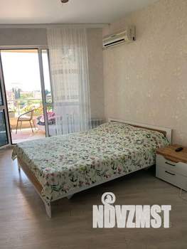 Студия квартира, посуточно, 36м2, 7/22 этаж