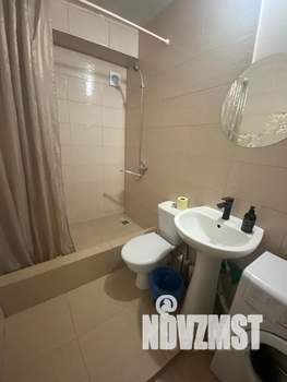 Студия квартира, посуточно, 20м2, 1/3 этаж
