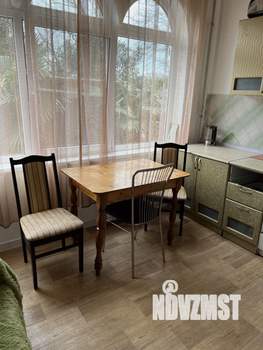 2-к квартира, посуточно, 50м2, 1/1 этаж