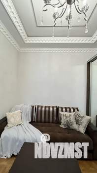 1-к квартира, посуточно, 37м2, 3/7 этаж