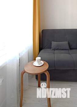 Студия квартира, посуточно, 22м2, 1/3 этаж