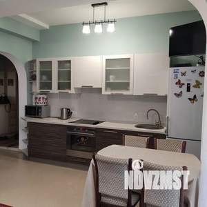 1-к квартира, посуточно, 50м2, 4/8 этаж