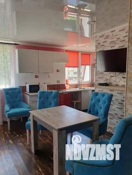 Студия квартира, посуточно, 48м2, 4/4 этаж