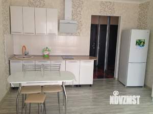 Студия квартира, посуточно, 30м2, 3/10 этаж