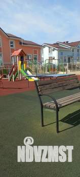 Студия квартира, посуточно, 24м2, 1/3 этаж