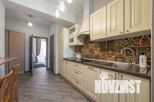 2-к квартира, посуточно, 51м2, 3/4 этаж