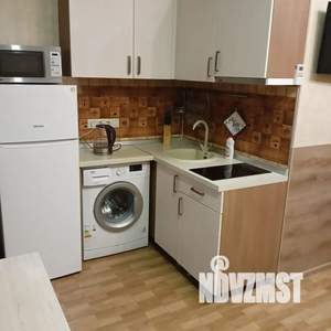 Студия квартира, посуточно, 22м2, 1/7 этаж