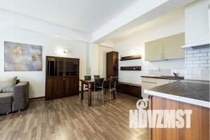 1-к квартира, посуточно, 58м2, 2/4 этаж