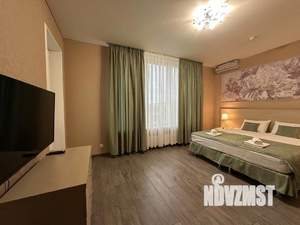 2-к квартира, посуточно, 47м2, 1/1 этаж