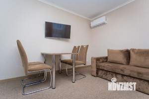 2-к квартира, посуточно, 45м2, 1/1 этаж