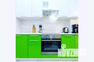 1-к квартира, посуточно, 37м2, 4/13 этаж