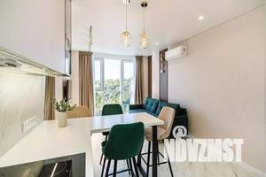 1-к квартира, посуточно, 40м2, 6/19 этаж