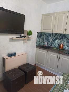 Студия квартира, посуточно, 19м2, 1/4 этаж