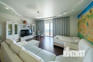 1-к квартира, посуточно, 70м2, 1/1 этаж
