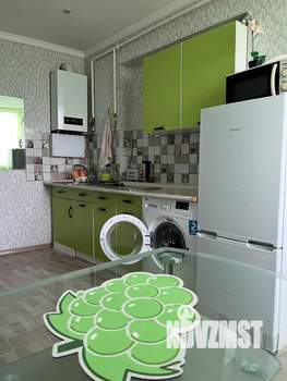 1-к квартира, посуточно, 32м2, 1/1 этаж