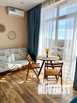 Студия квартира, посуточно, 25м2, 1/3 этаж